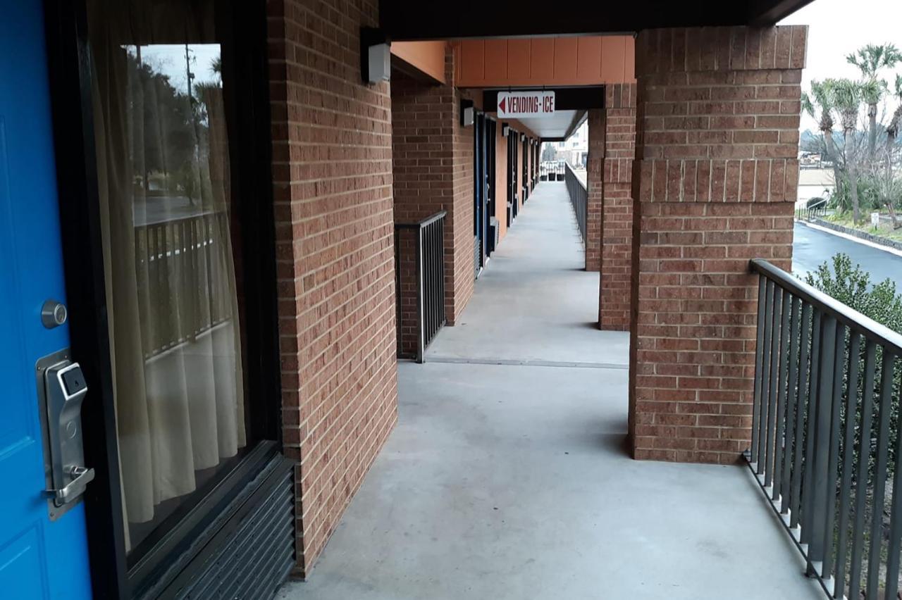Super Value Inn Valdosta Exteriér fotografie