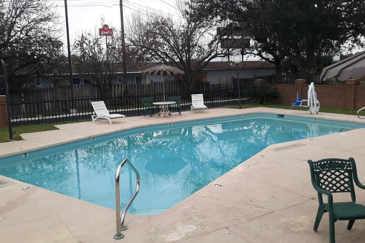 Super Value Inn Valdosta Exteriér fotografie